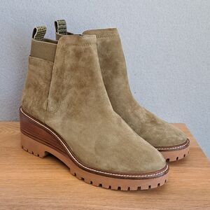 Vince Camuto Dendra Utility Green Suede Wedge Gore Boots Ankle Heeled 40 9